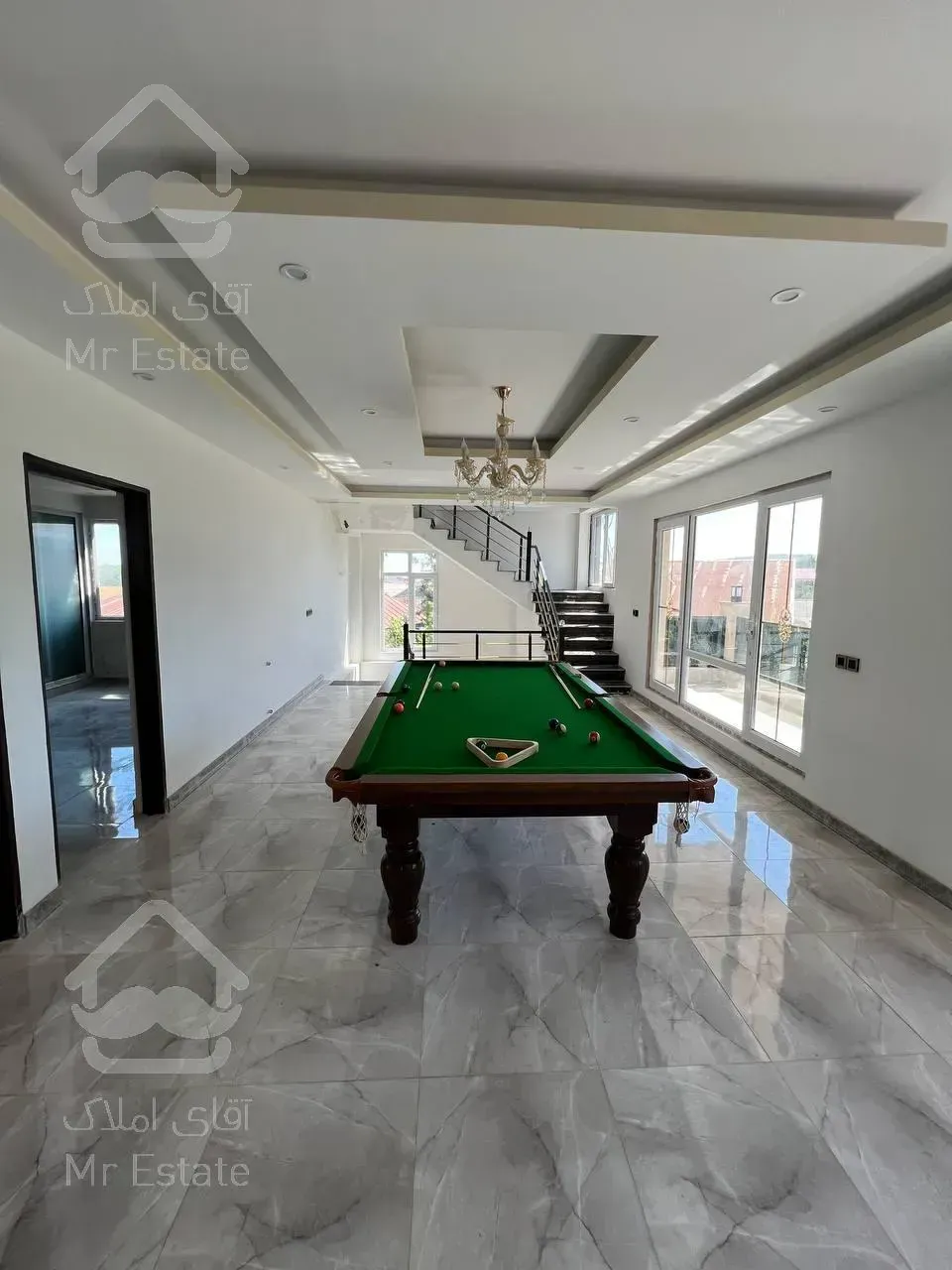 ویلای مدرن استخردار روف گاردن۳۶۰درجه مدارک کامل