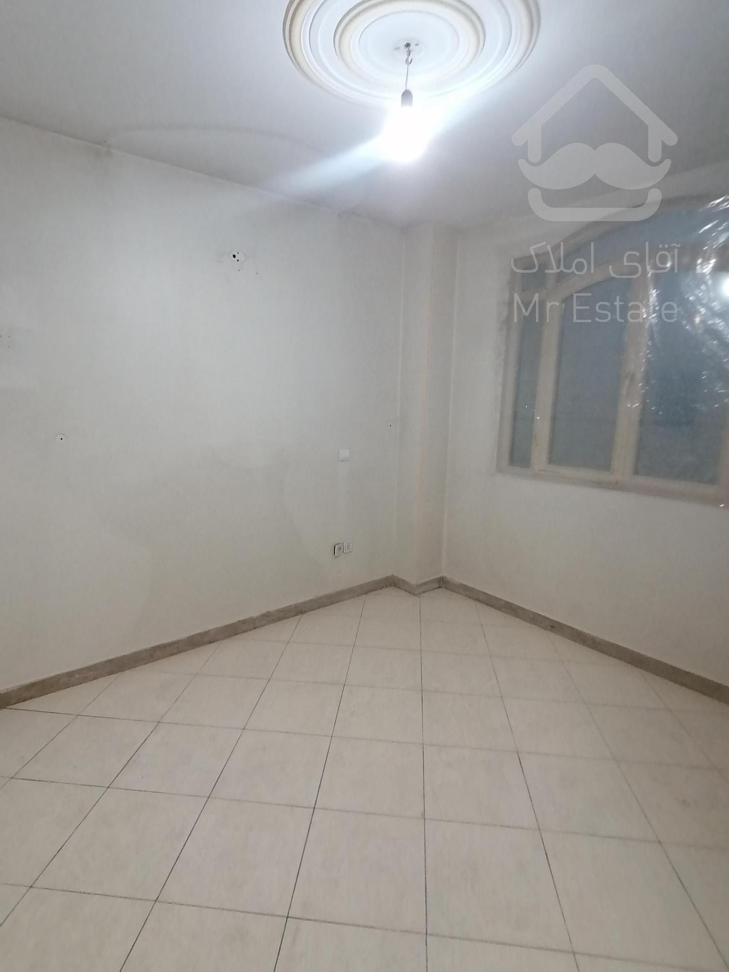 70متر 2خواب پارکینگدار نیکفر