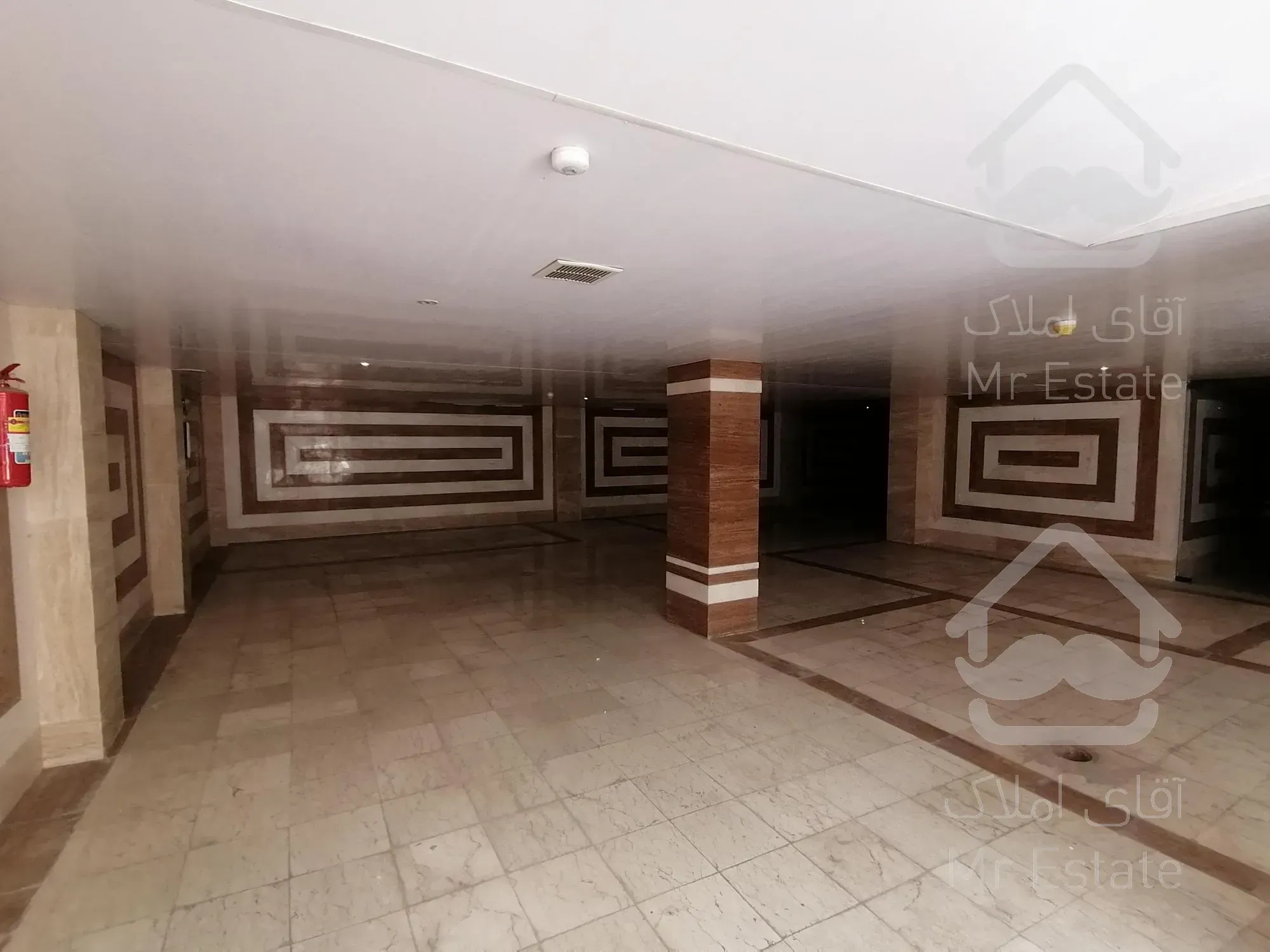 باغ زیار 200متر*تکواحد*مشاعات هتلینگ