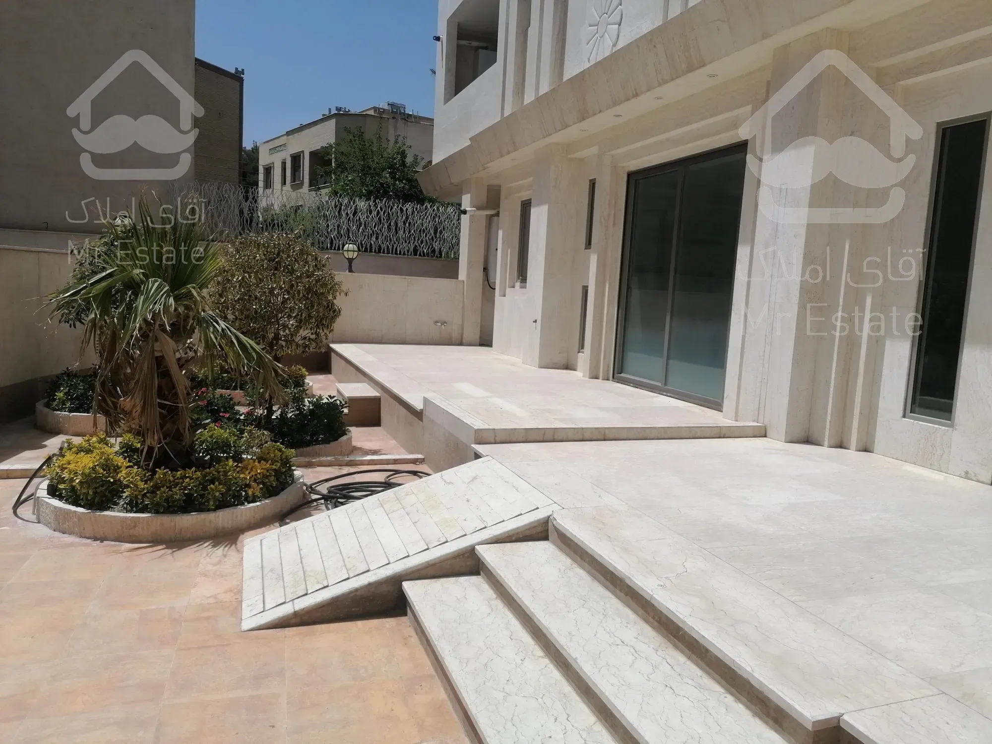 باغ زیار 200متر*تکواحد*مشاعات هتلینگ