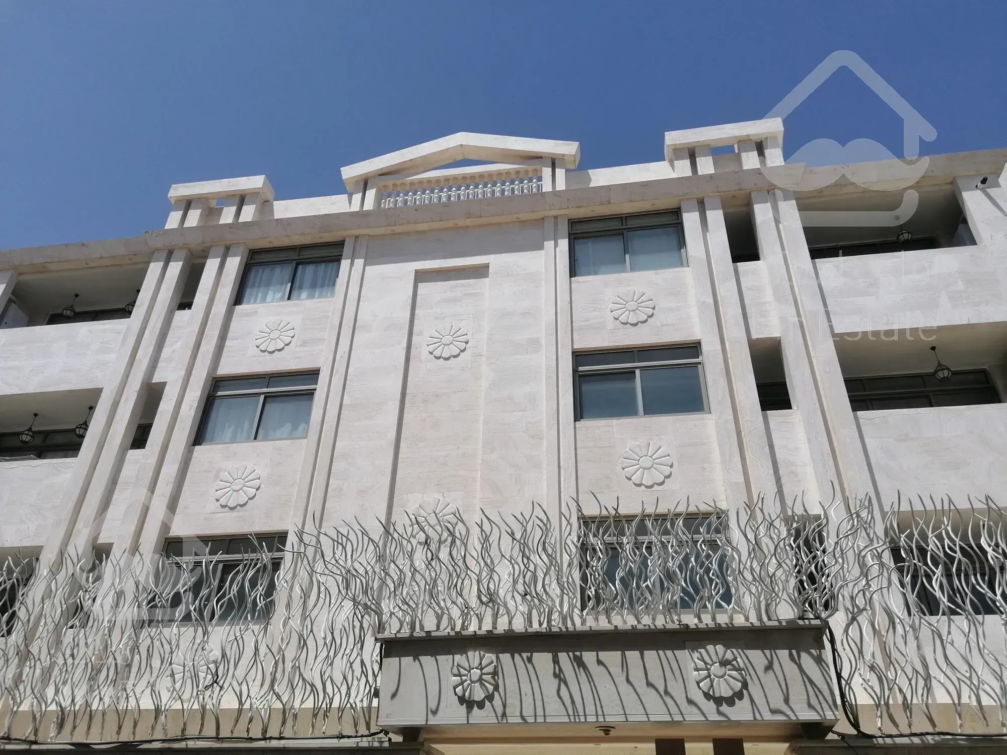 باغ زیار 200متر*تکواحد*مشاعات هتلینگ