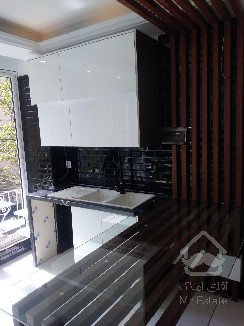 فروش ۷۰متری بالا همکف کمالی شرقی