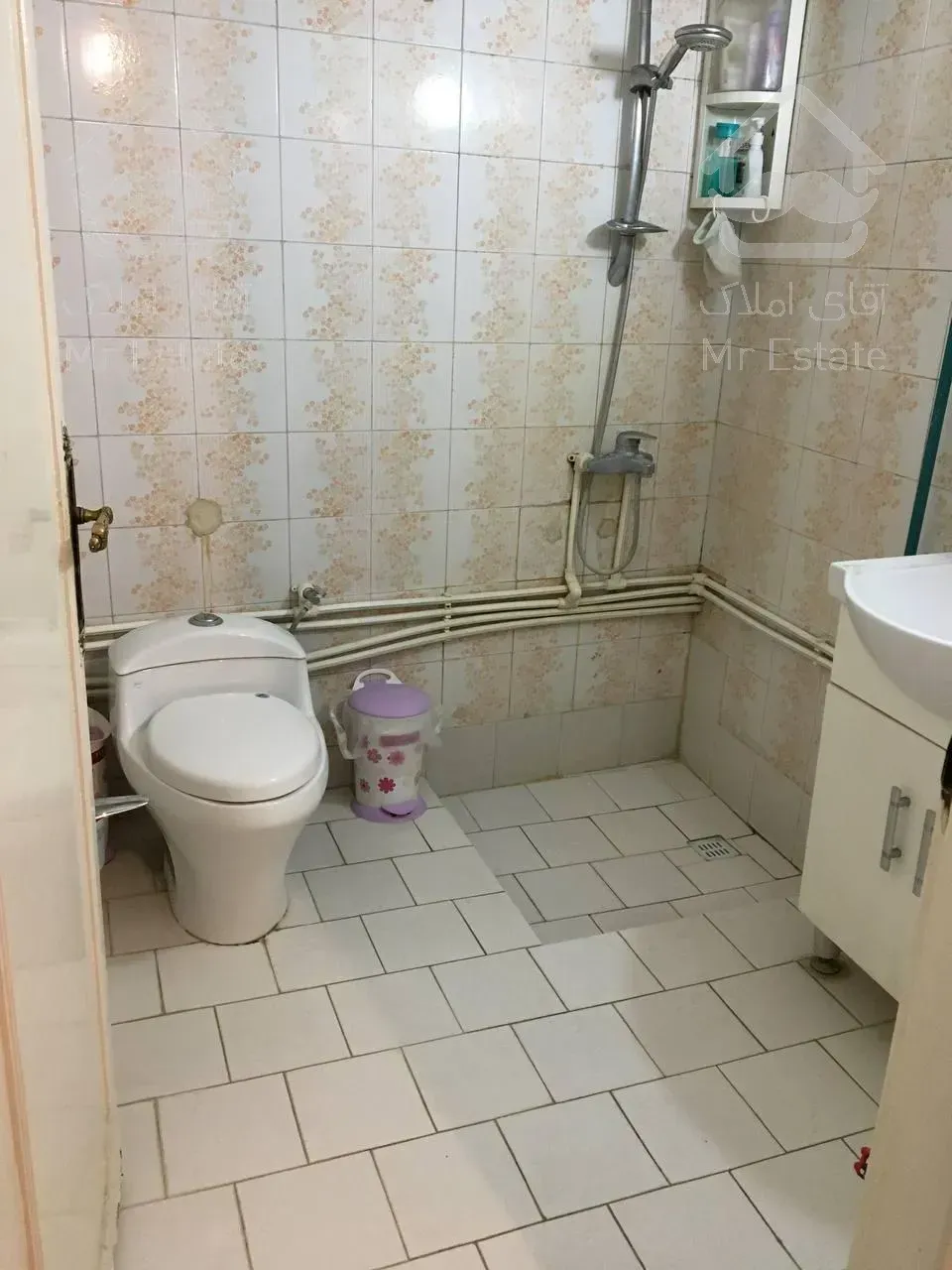 آپارتمان 82متر دنج و خلوت ولیعصر پارک ساعی