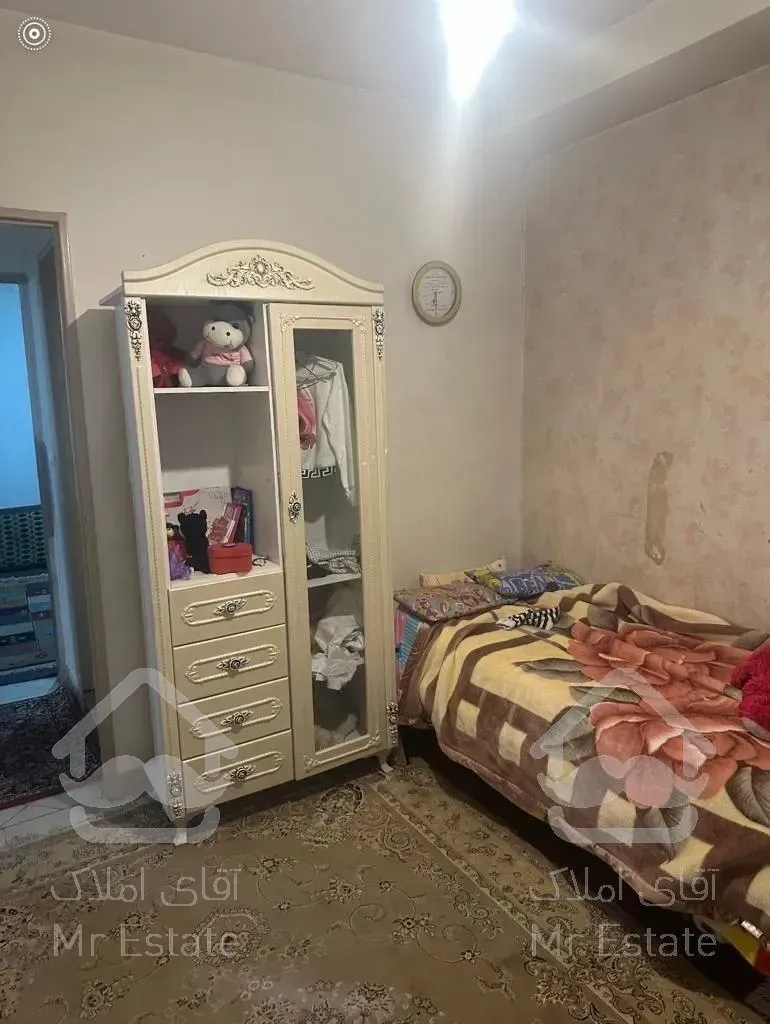 اپارتمان ۷۶ متر فول میناشرقی