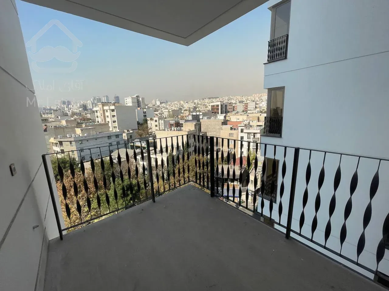 فروش 335 متر در آجودانیه