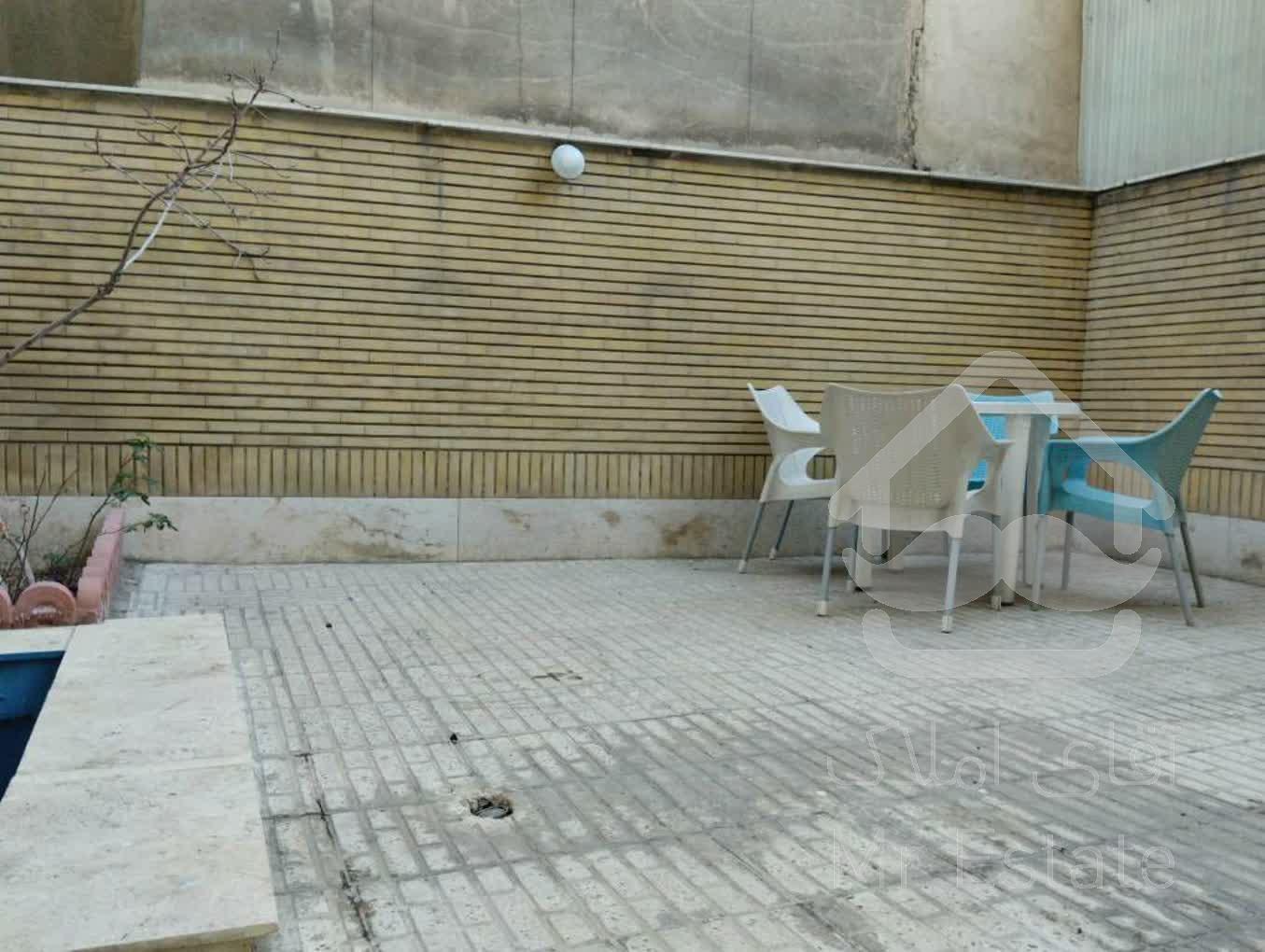 واحد ۶۷ متری  در ستارخان  ....شهر ارا ..کوکب .....