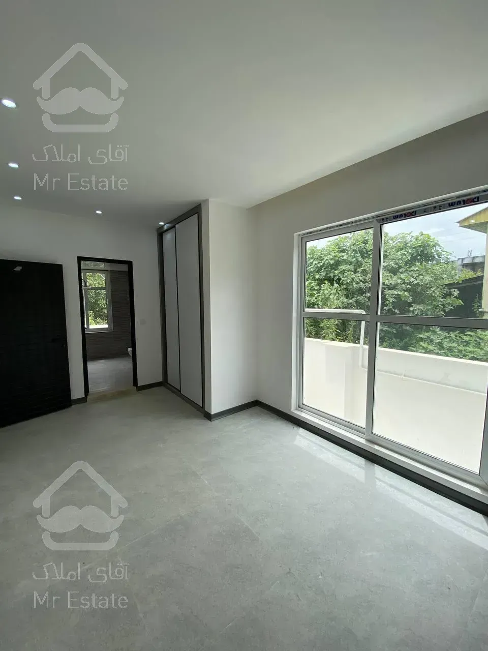 ویلا استخردار شهرکی سند ششدانگ منطقه‌ی جنگلی آمل