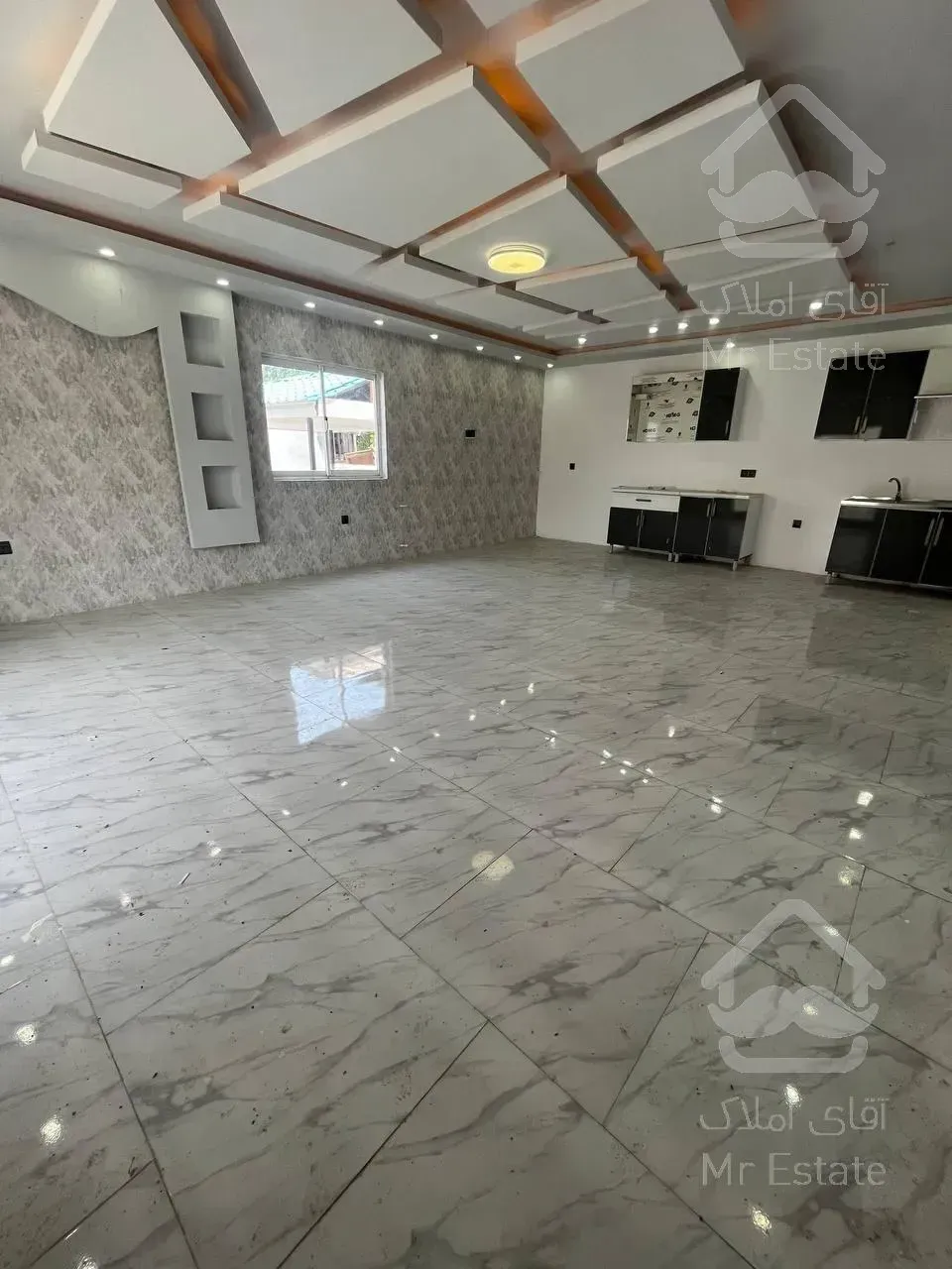 ویلا نما مدرن فلت بهترین منطقه‌ی نور ورودی جنگل سند تک برگ