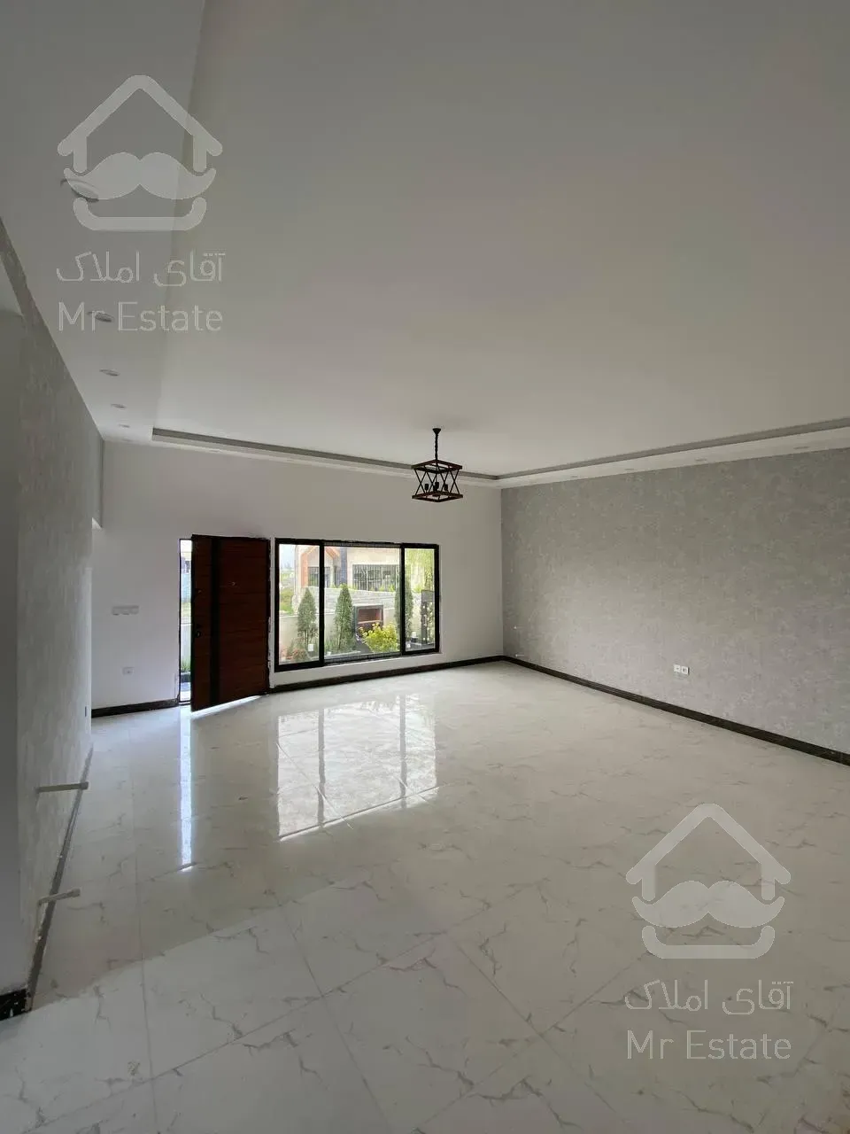 ویلا نما مدرن شهرکی ۲۰۰ متری ورودی جنگل سند تک برگ