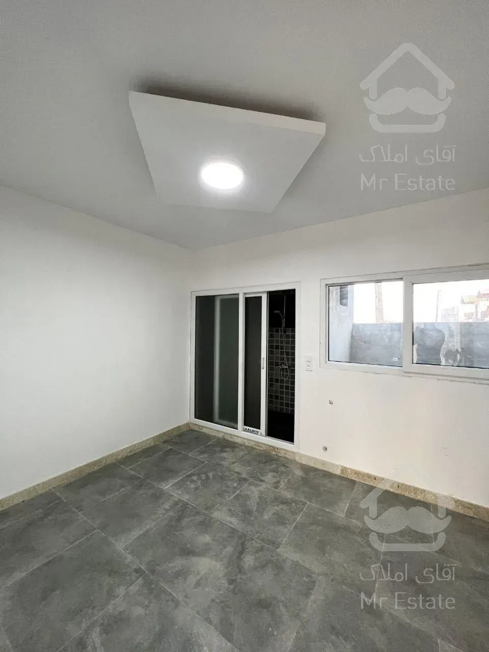 ویلا نما مدرن نوساز شهرک برند سند تک برگ منطقه‌ی نور