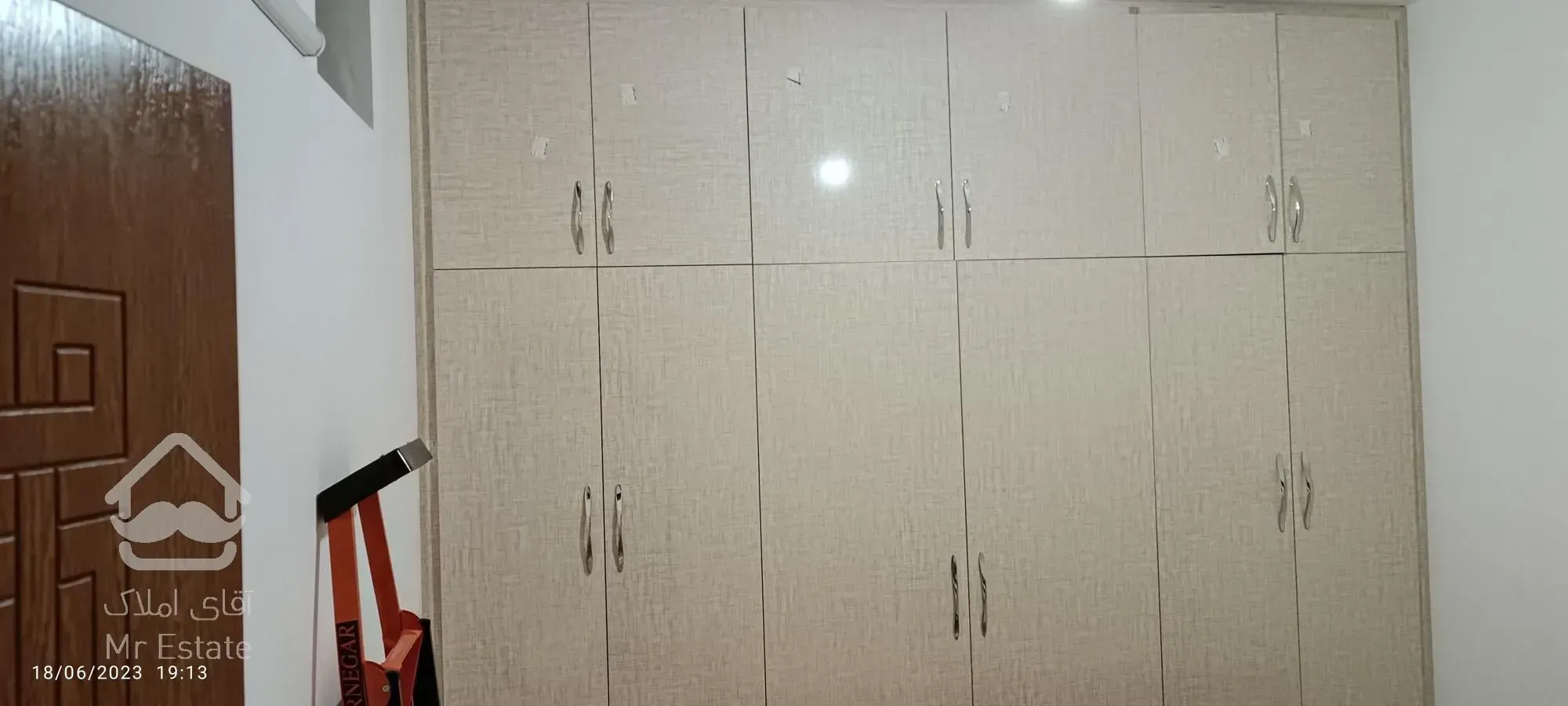 آپارتمان ۱۰۰ متری