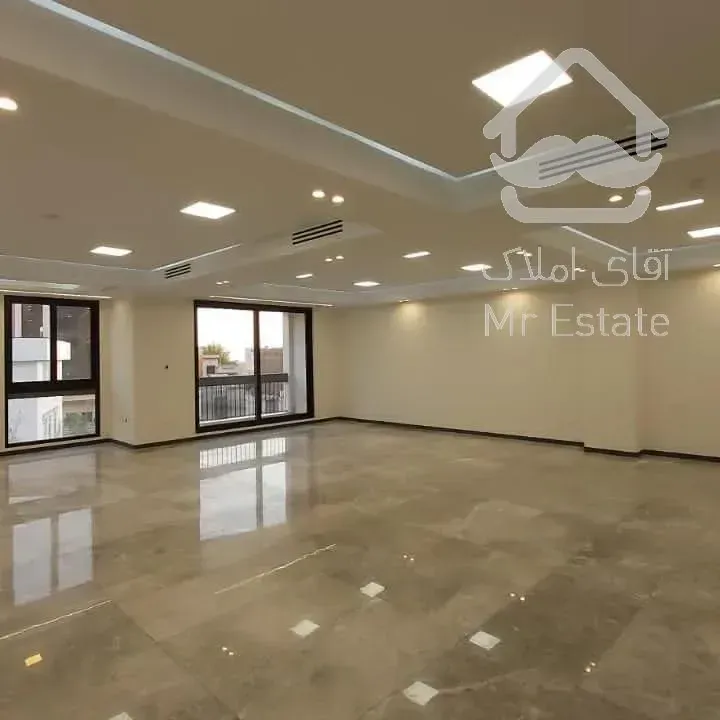 ۲۲۶ متر / چند قدمی تجریش/ تابلوخور بی نظیر