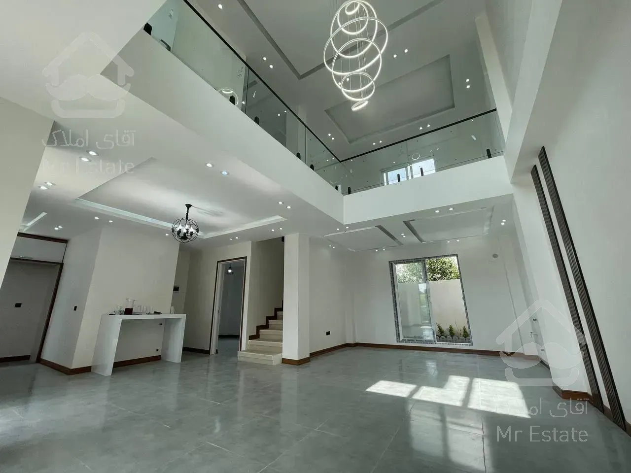 ویلافلت مدرن چمستان