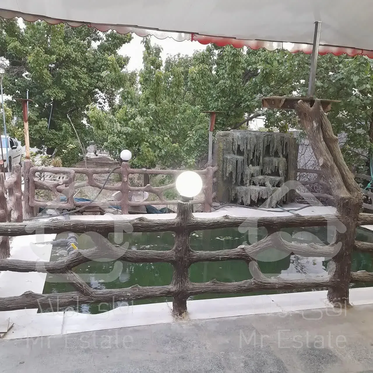 فروش باغ ویلا 1228متربابناچاه برق استخرآلاچیق