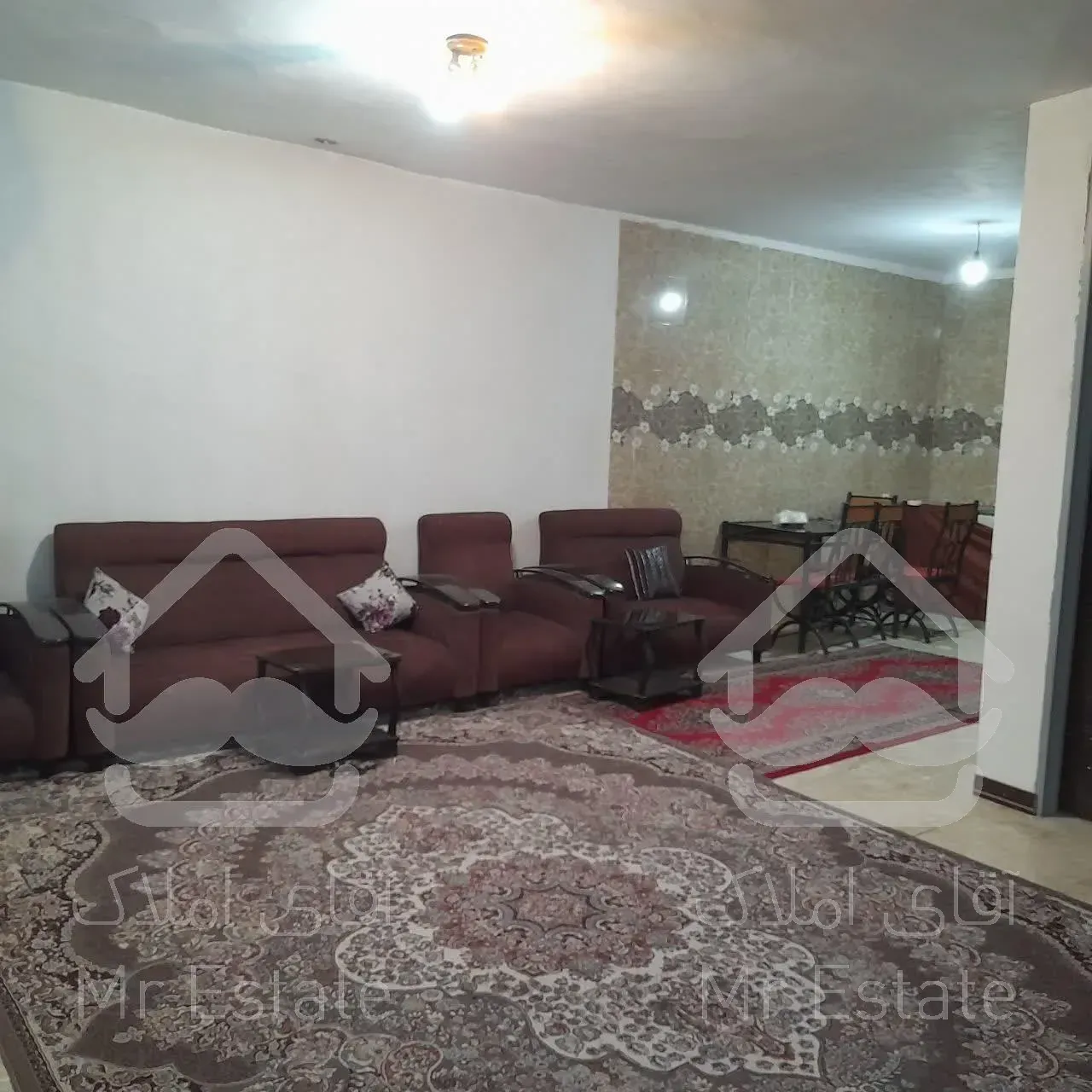 فروش باغ ویلا 1228متربابناچاه برق استخرآلاچیق