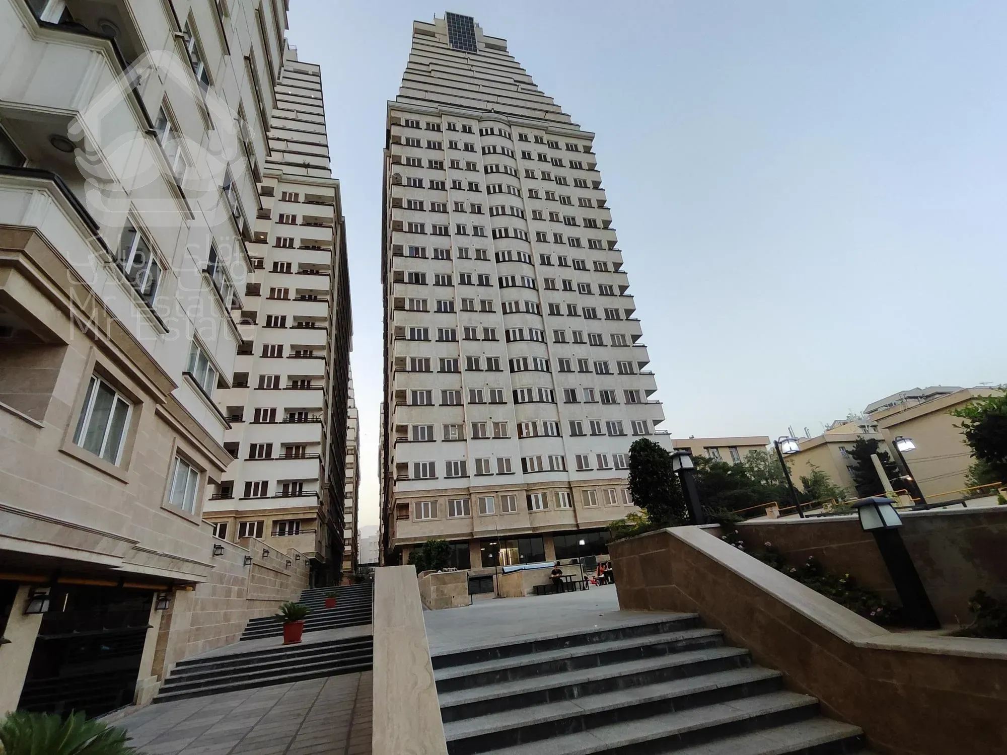 ۱۱۰متر کلید نخورده پیامبر مرکزی ، اوکازیون ، جدیدترین برج منطقه