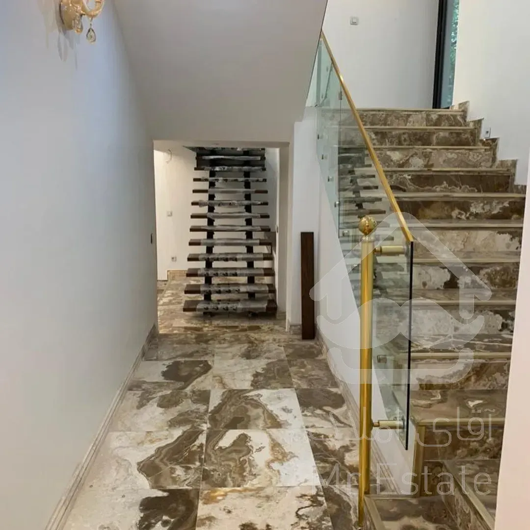 ۸۰۰ متر دوبلکس نیاوران ،نوساز و مدرن ،مناسب مشاغل