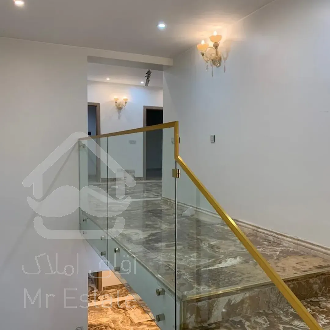 ۸۰۰ متر دوبلکس نیاوران ،نوساز و مدرن ،مناسب مشاغل