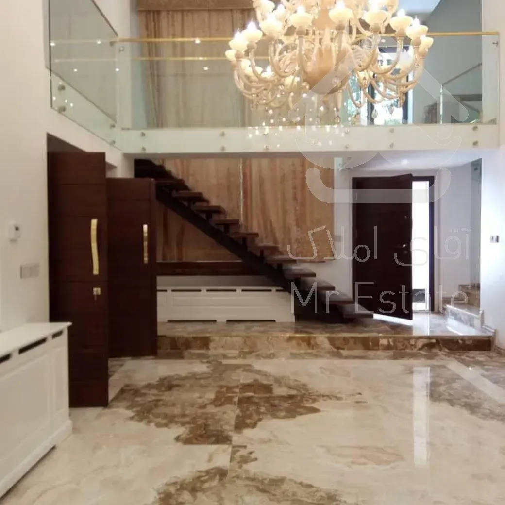 ۸۰۰ متر دوبلکس نیاوران ،نوساز و مدرن ،مناسب مشاغل