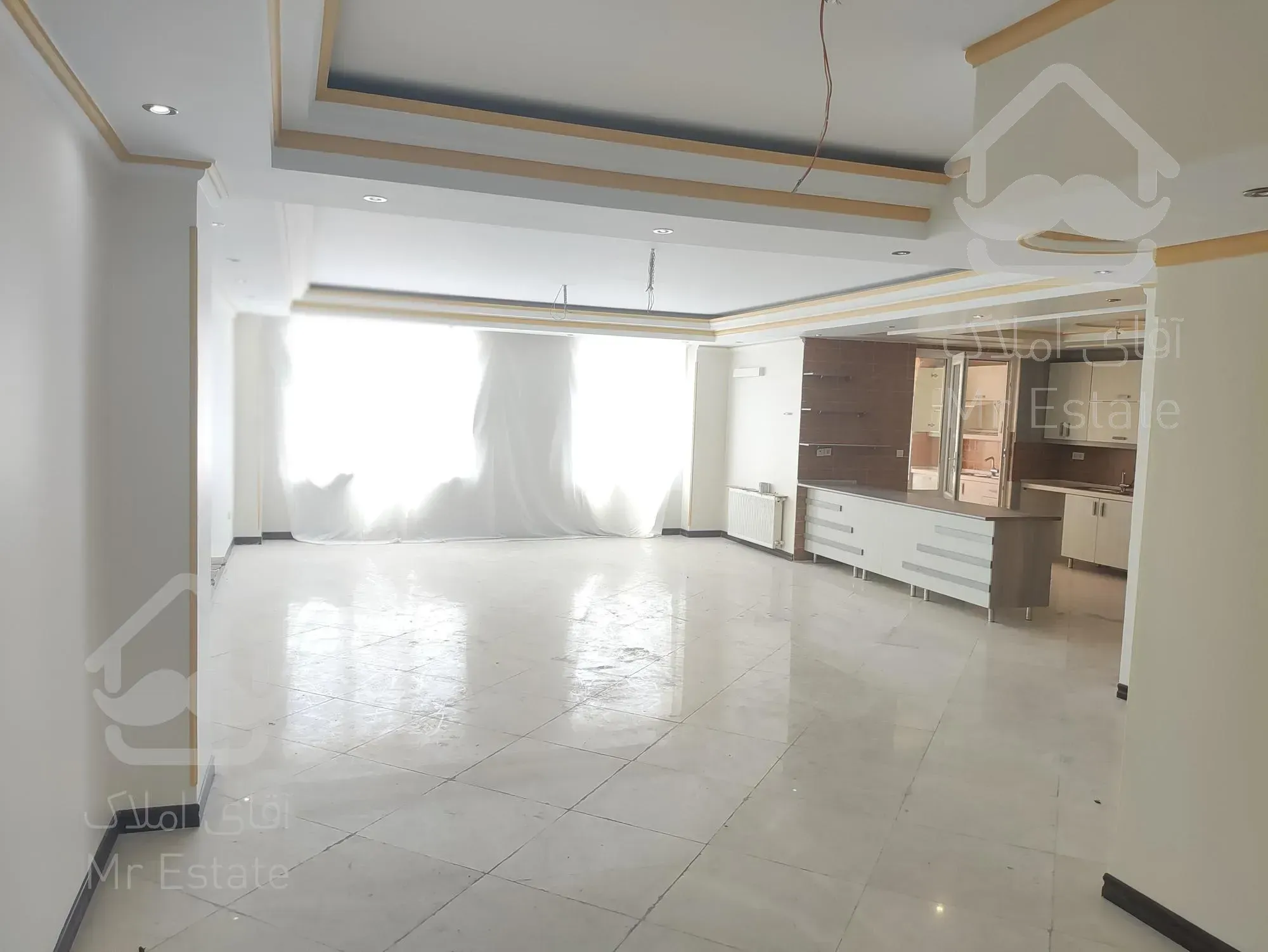 آپارتمان ، ۱۷۵ متر ، سه خوابه