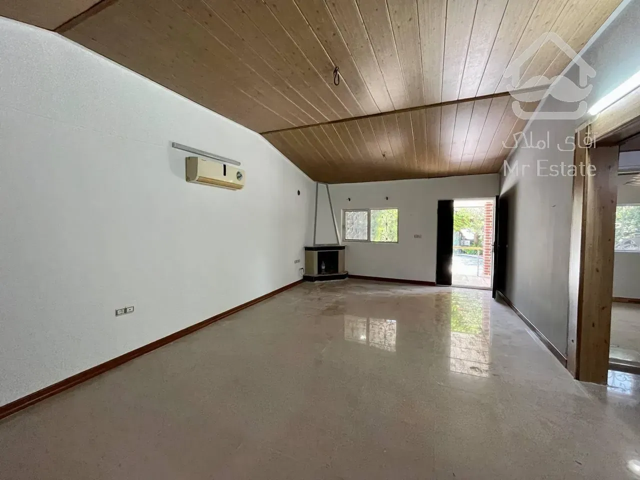 ویلا باغچه جنگلی ۲۳۰ متری سند تک برگ انشعابات نصب