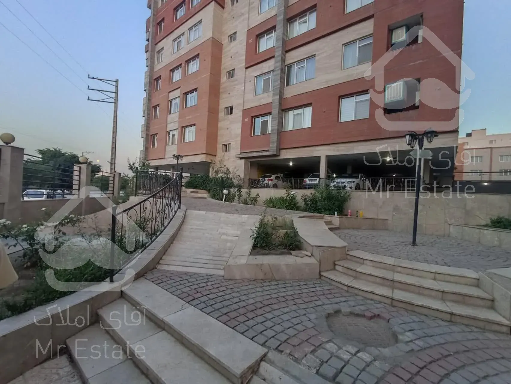 ۹۰متری حاشیه رحمانیه مجتمع رستا سنددار