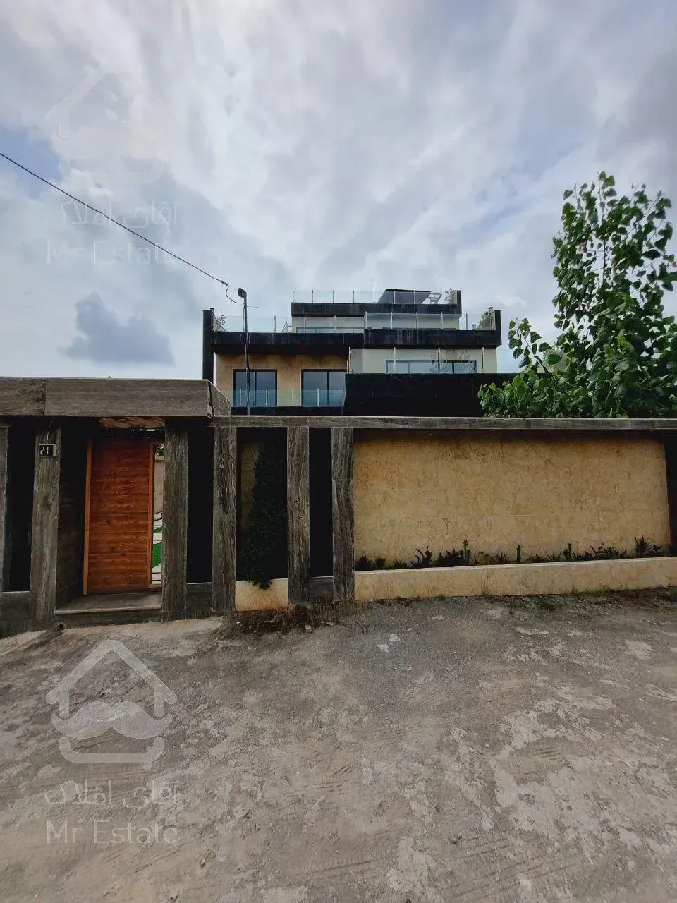 فروش ویلا فورلکس در منطقه برند جنگلی