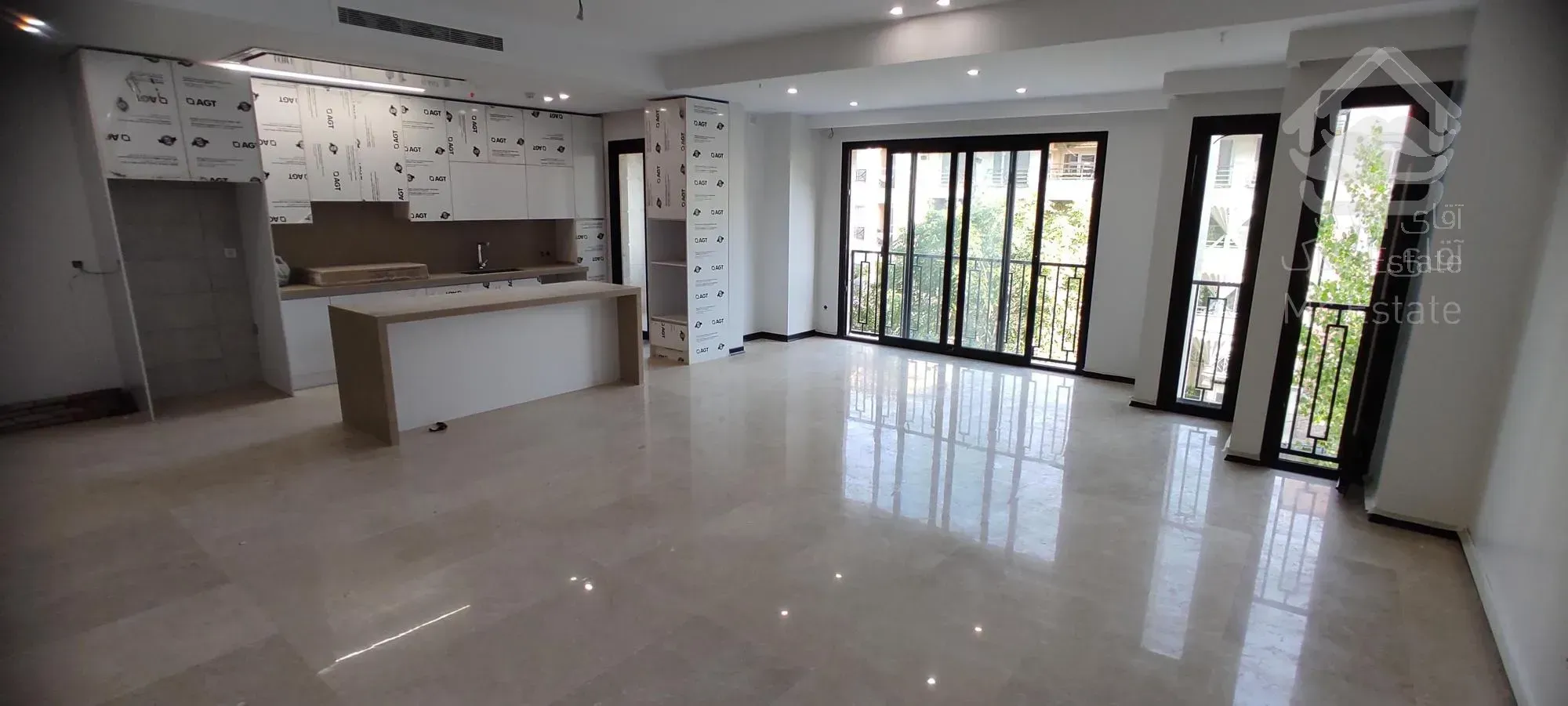 ۱۱۰متر برج /فول امکانات /ویو ابدی سعادت آباد