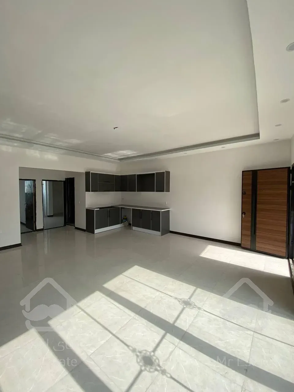 ویلا نما انگلیسی شهرک هم تیپ سند تک برگ بهترین لوکیشن