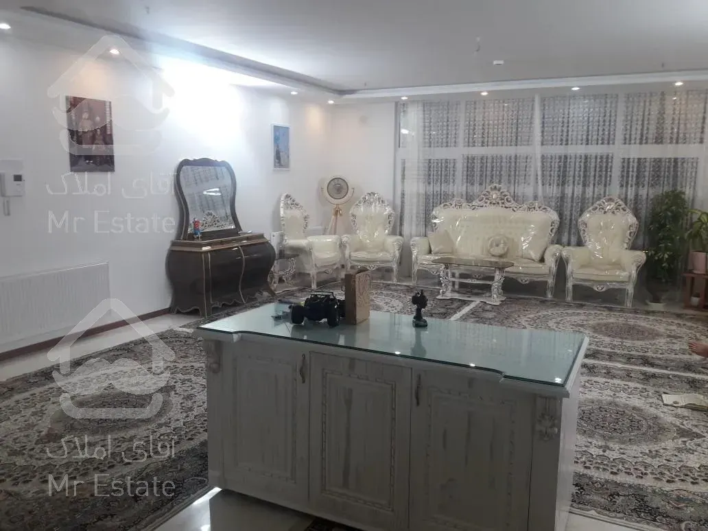 آپارتمان ویو روبه کوه