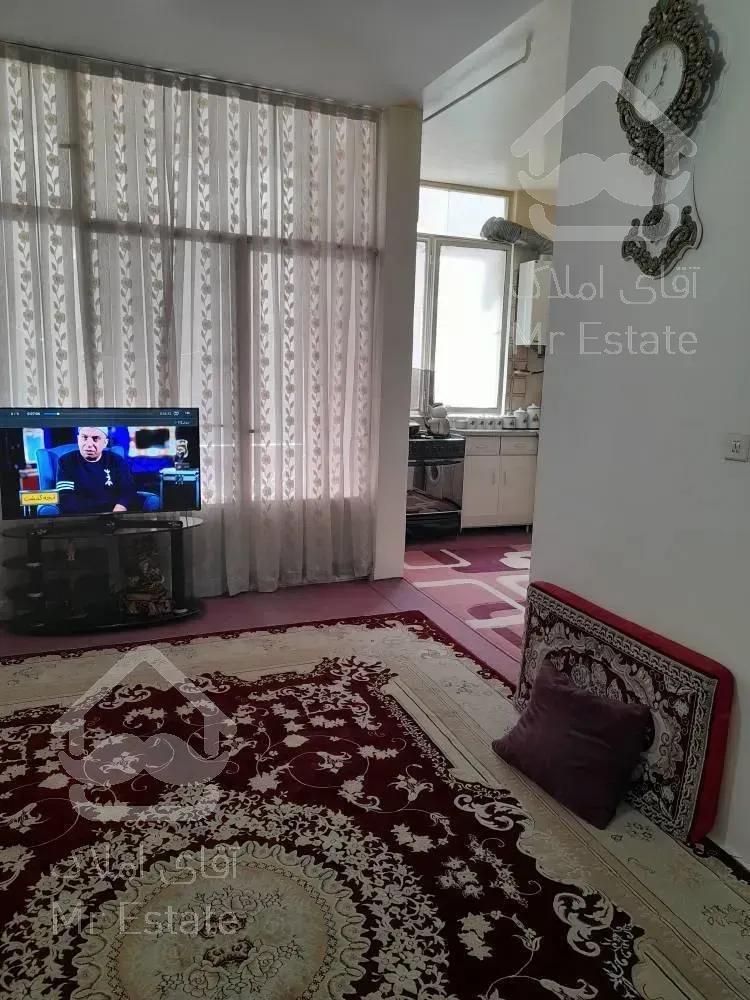 ملک مستقل سه طبقه