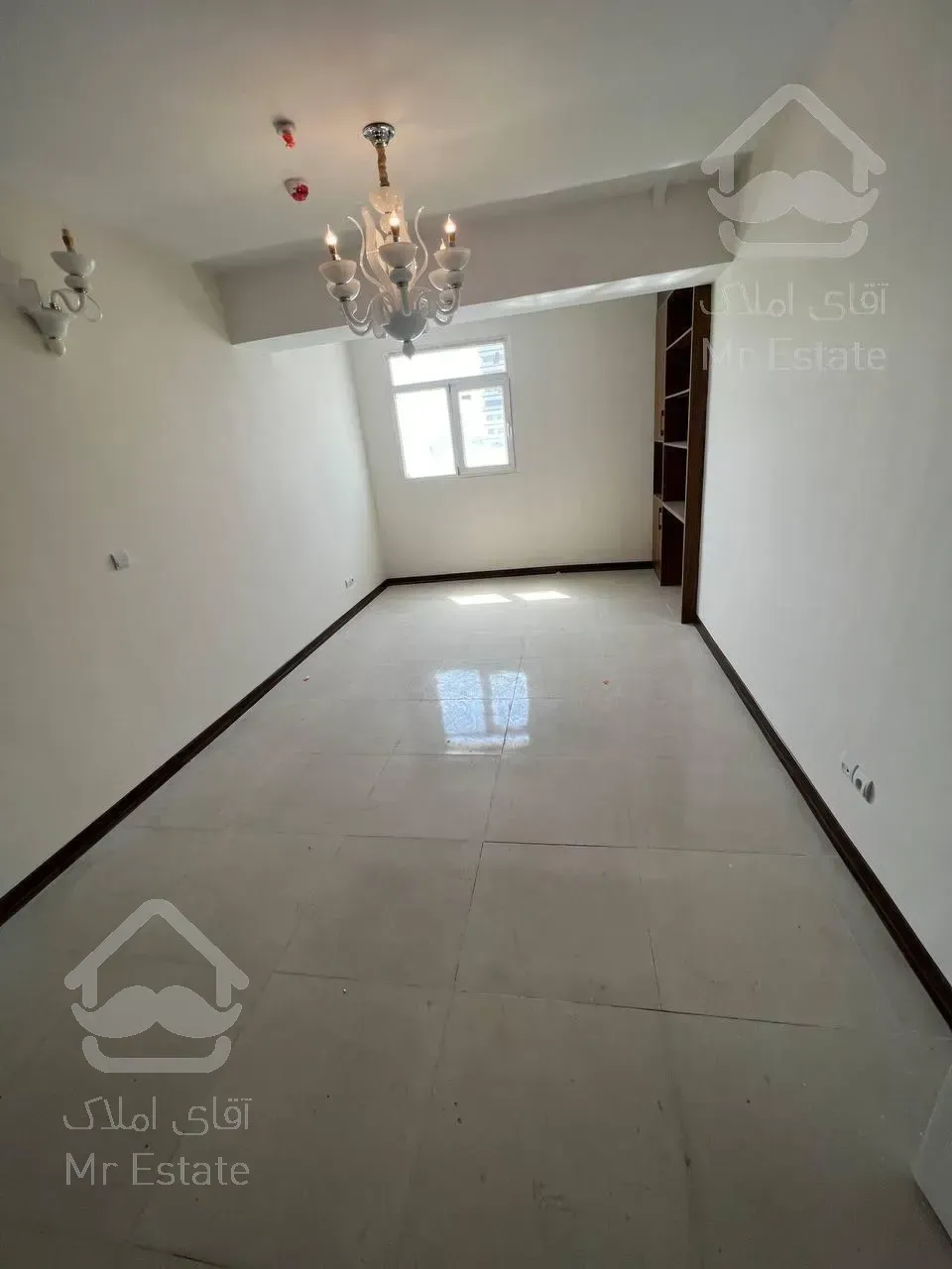 ۲۰۰ متر / ۳ خواب / فول دیزاین / رهن و اجاره چیتگر