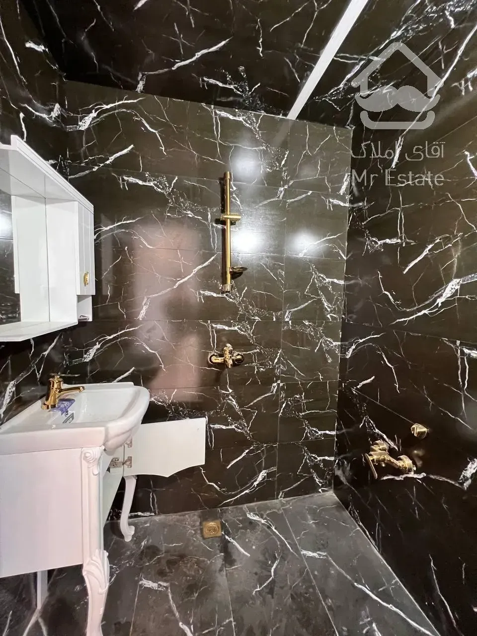 فروش ویژه ویلا منطقه جنگلی نور زیر قیمت