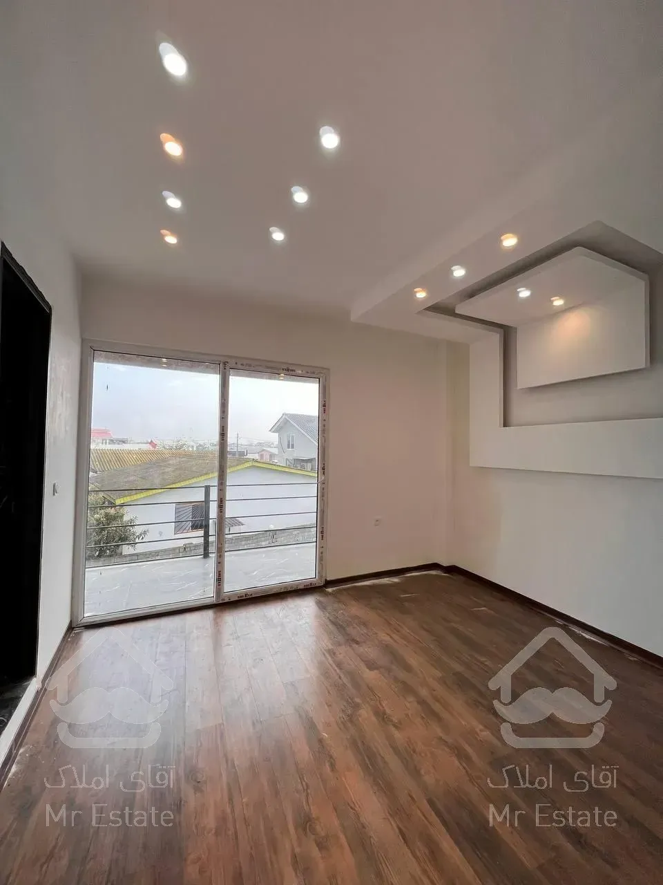 فروش ویژه ویلا منطقه جنگلی نور زیر قیمت