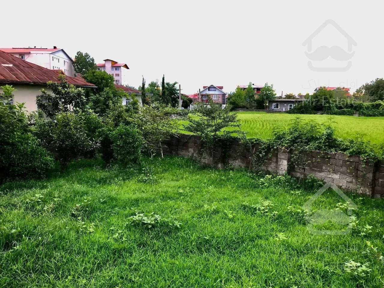 فروش زمین مسکونی / ۲۰۵ متر/ رضوانشهر