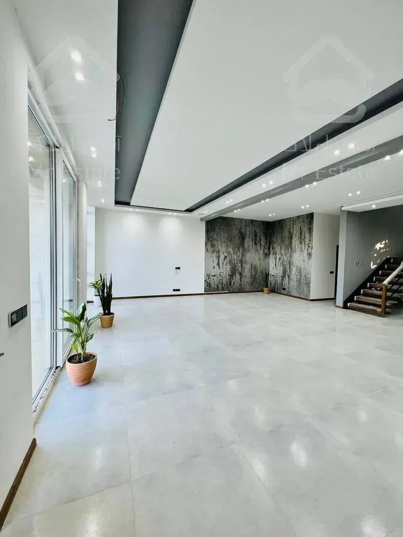 دوبلکس ۳۸۰متری چمستان