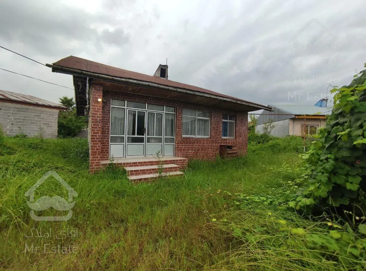 ۷۱۴متر زمین سند دار