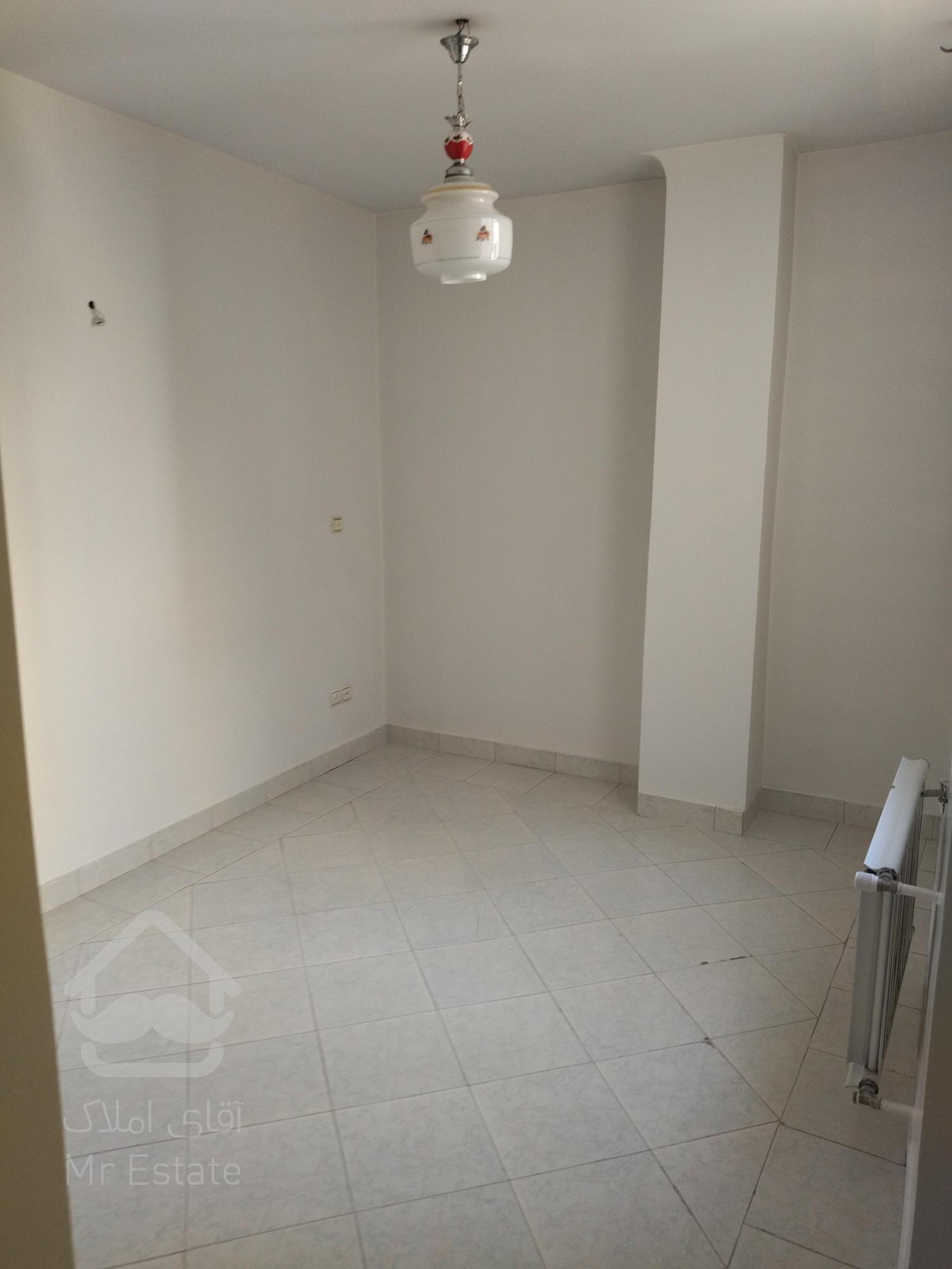 99متر.فول امکانات.سالن پرده خور.بازسازی شده.شهران