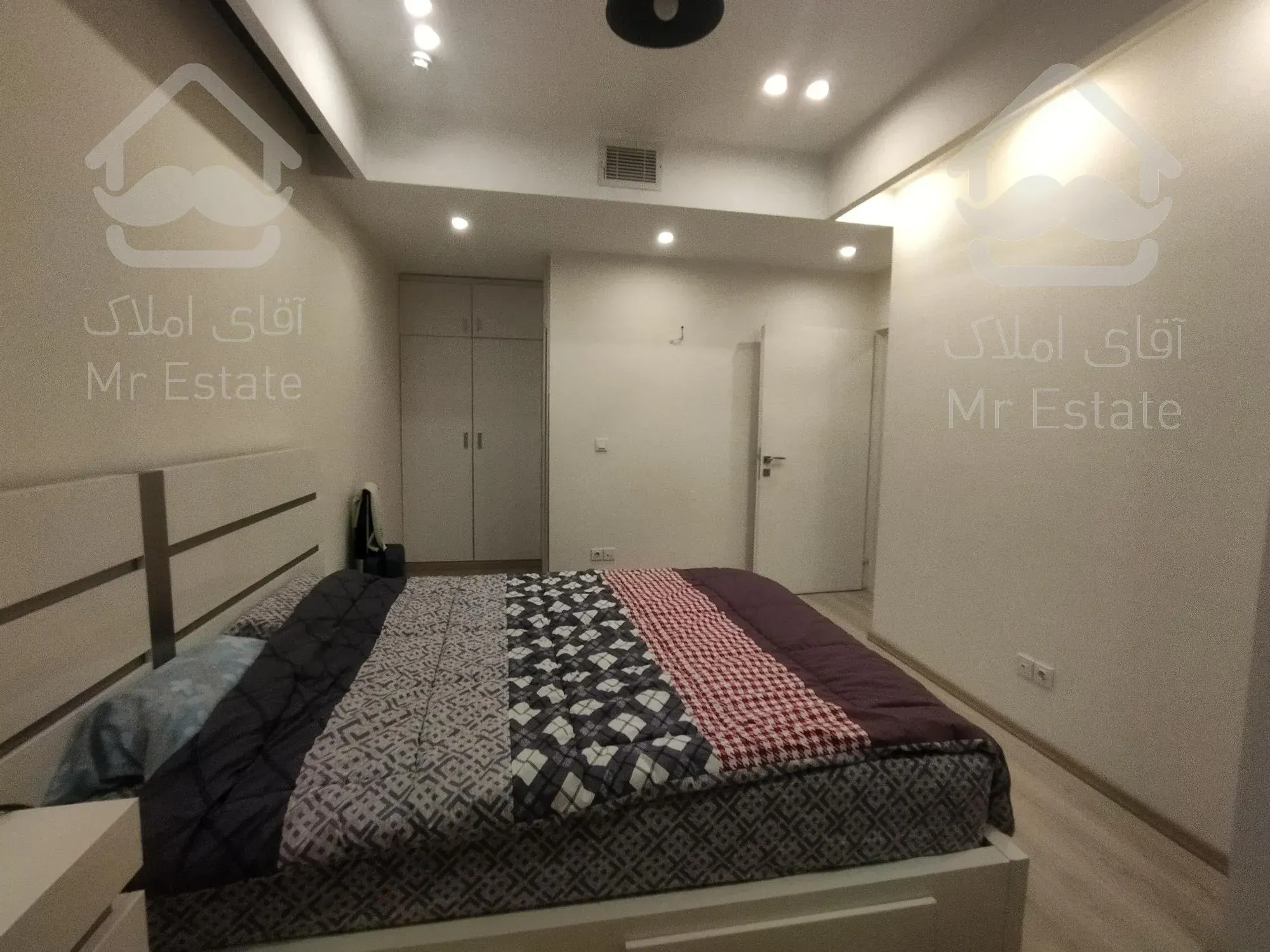 143متر برجهای پاس مرزداران