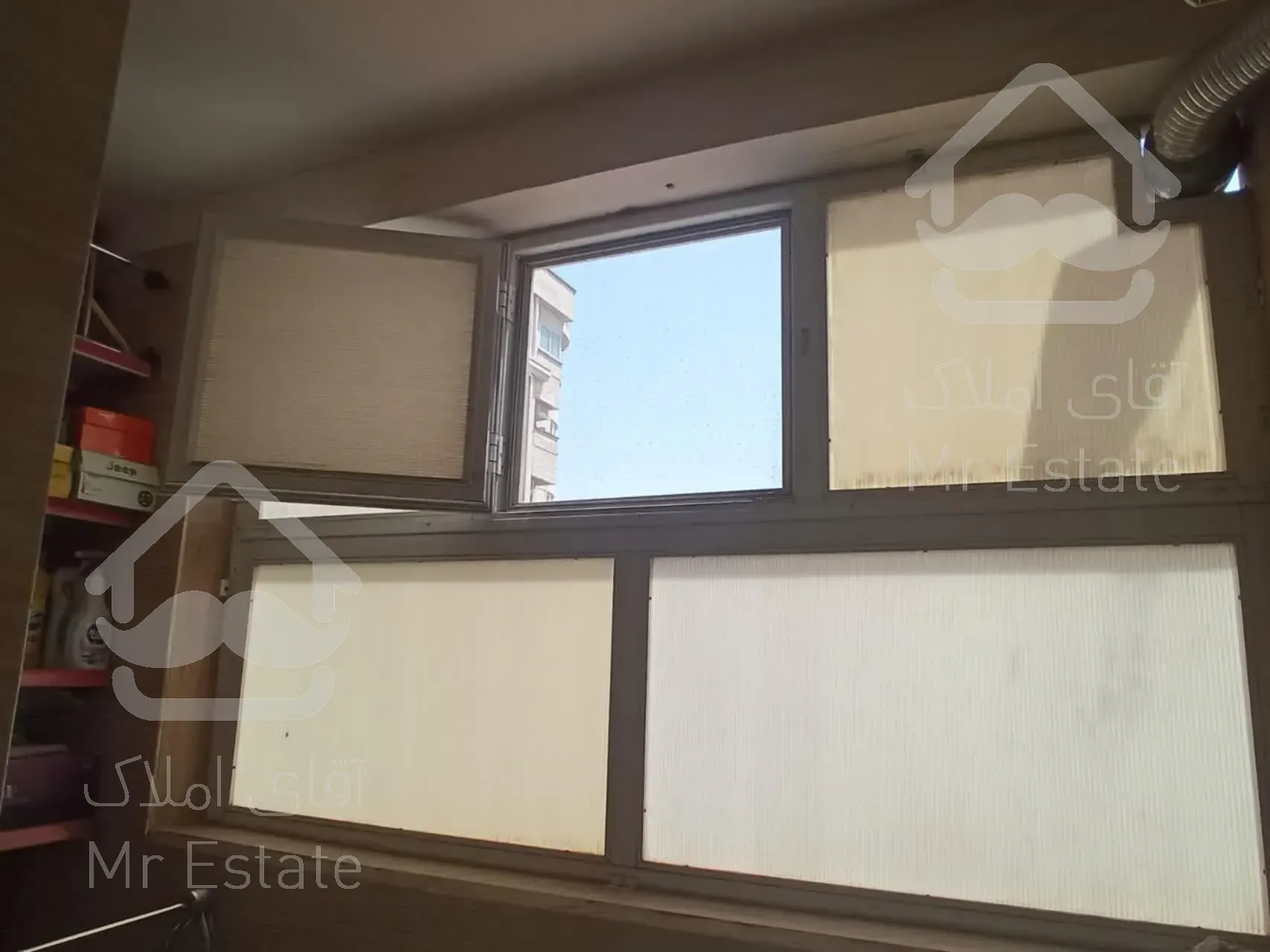 کوچه۱۶ متری، نبش سراسر نور، فوق‌العاده خوش نقشه