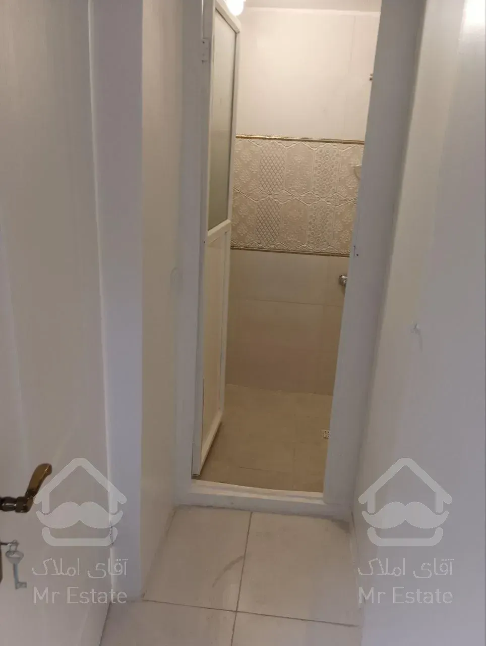 ۴۲ متر/پارکینگدار/بازسازی شده در کمیل