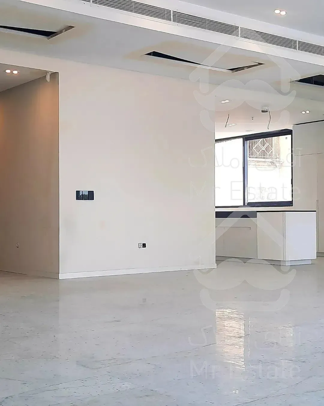 فروش برج باغ ۳۲۰ متر در کامرانیه