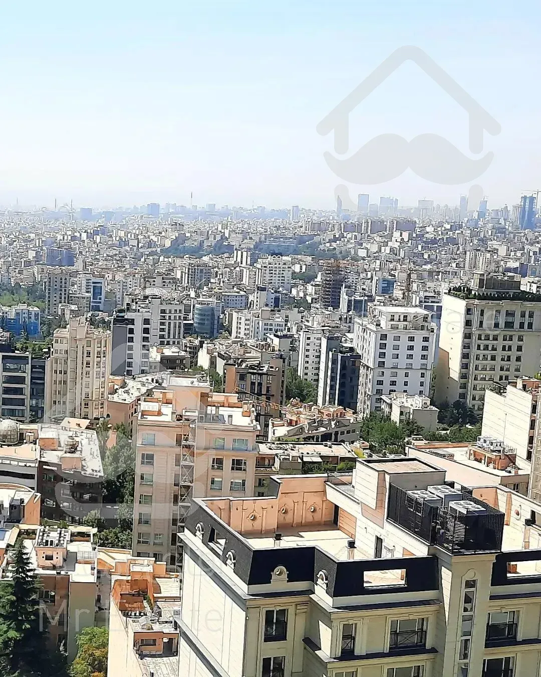 فروش برج باغ ۳۲۰ متر در کامرانیه