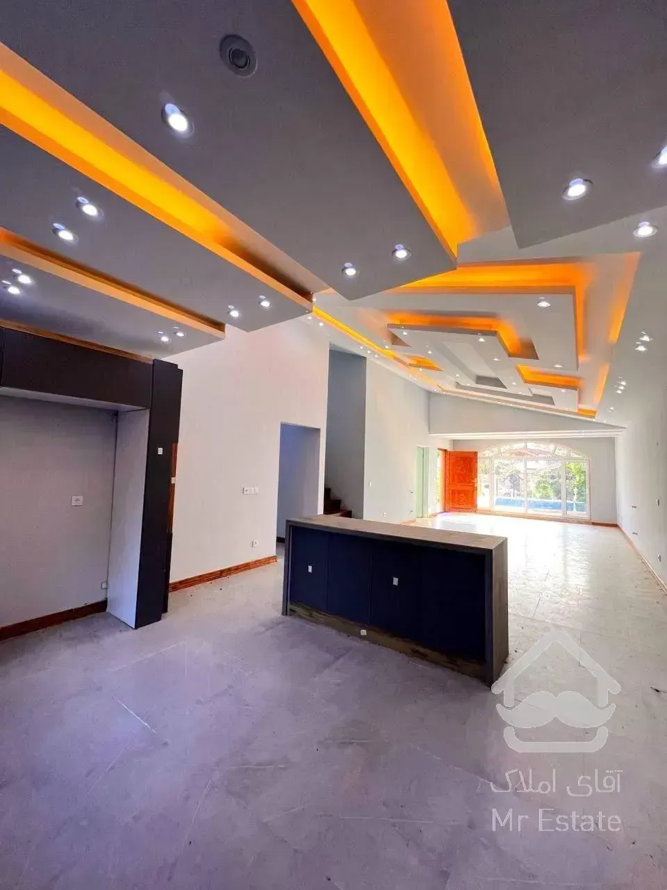 فروش ویلا استخر دار دل جنگل شهر زیبای نور