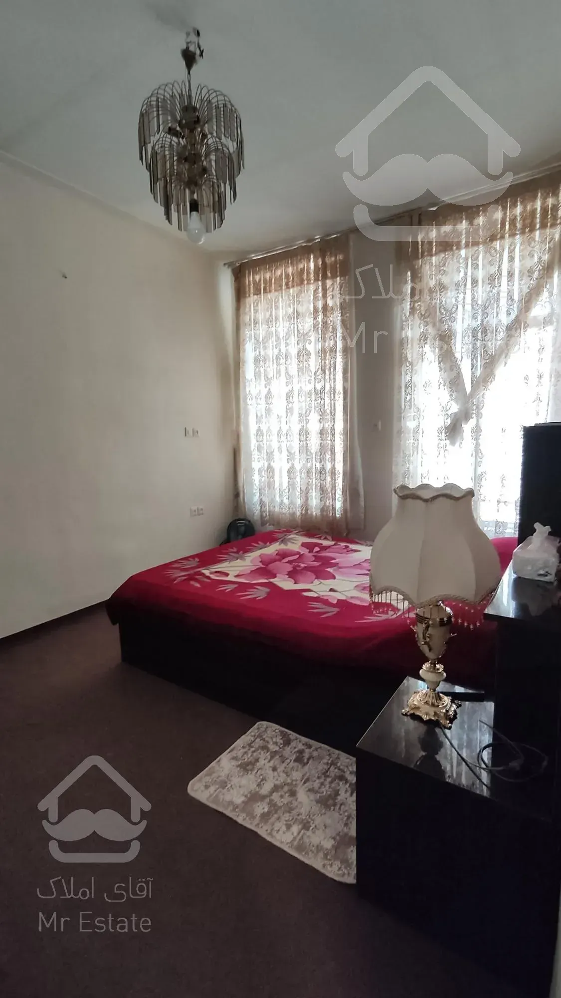 ویلایی 210متر حافظیه سند دار