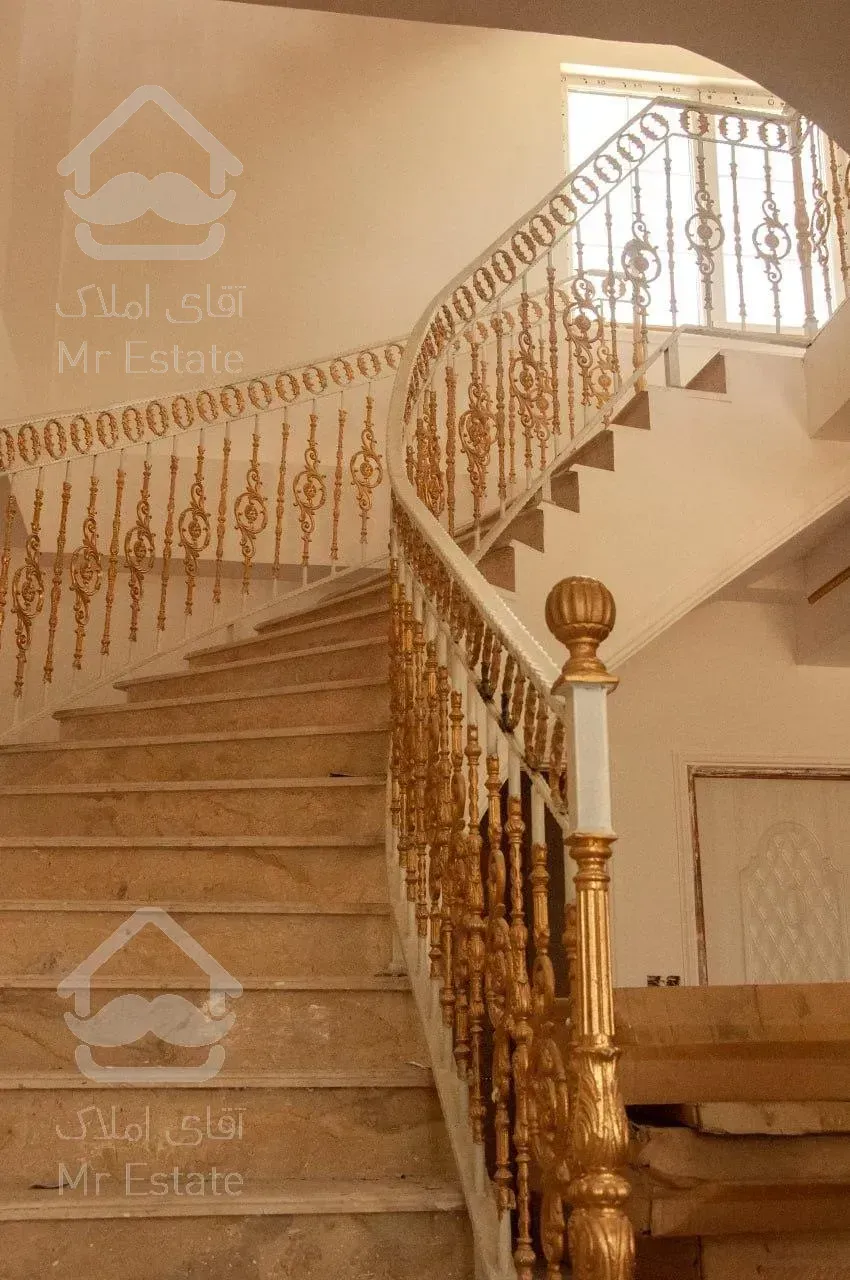 فروش ویلا تریبلکس ساحلی ۵۳۰متری