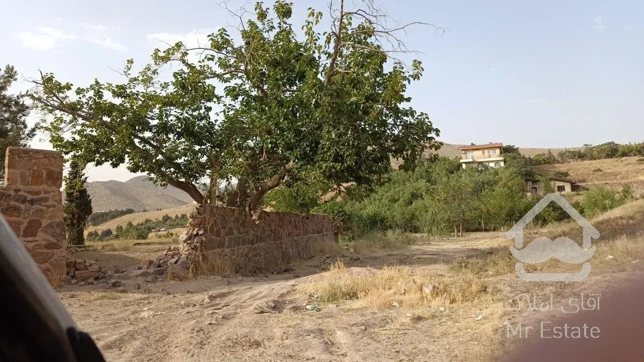 زمین ۱۵۰۰ متر