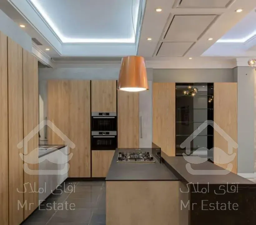 ۲۵۵متر/کردستان/آزادگان/۳پارکینگ