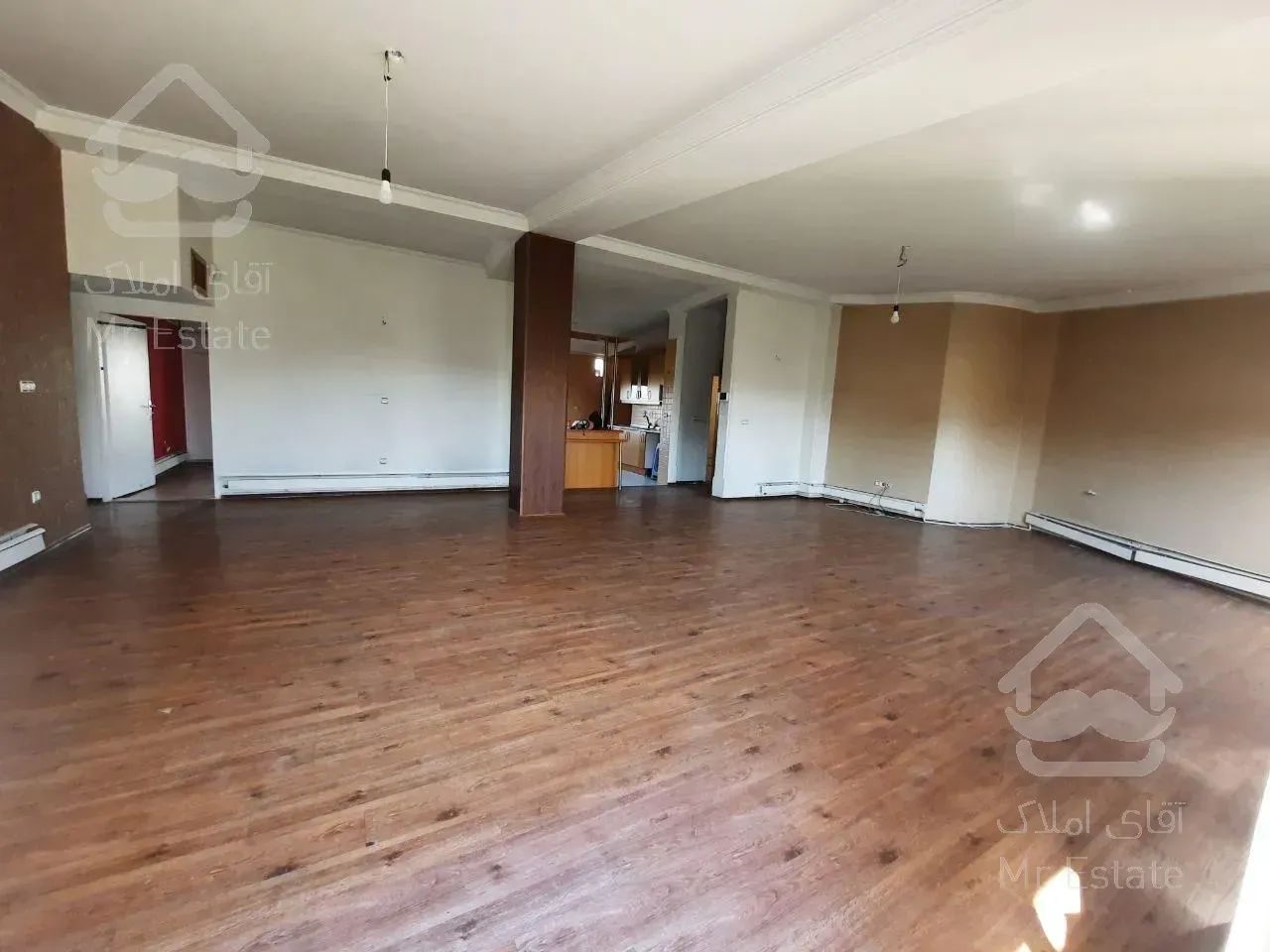 ۱۶۸ متری تک واحدی در ۷۲۰۰ متر باغ