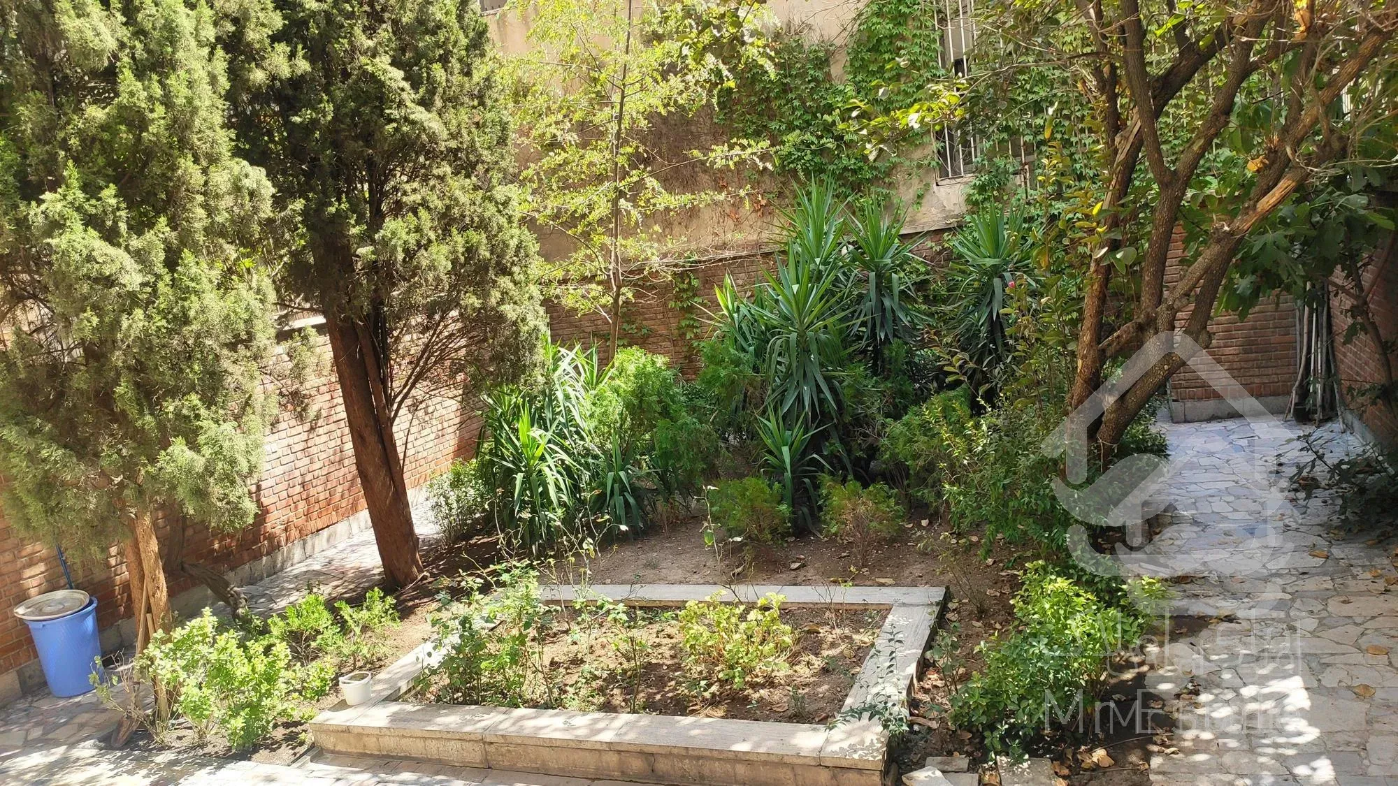 ۳۰۰متر کلنگی دو طبقه